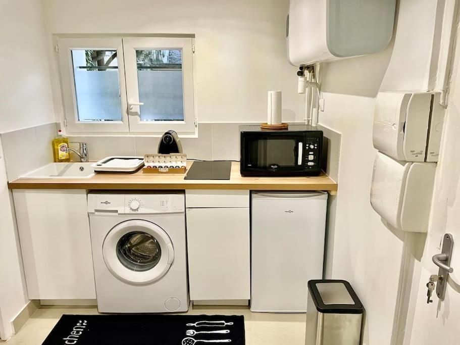 Studio Proche De Paris, Versailles Et La Defense Chaville Exterior photo